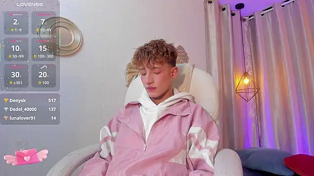 iiangel  online show from 09.09.25