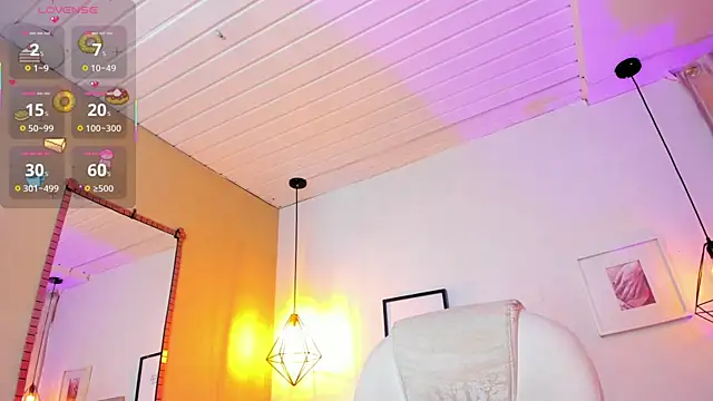 iiangel  online show from 09.28.25