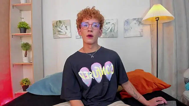 Snapshot of iiangel_ chatting on 02.11.26 iiangel online show from 02.11.26