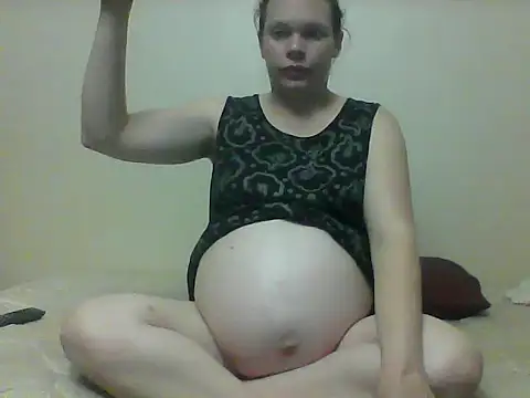 Snapshot of redsparrowXxXx chatting on 10.09.25 redsparrowXxXx online show from 10.09.25