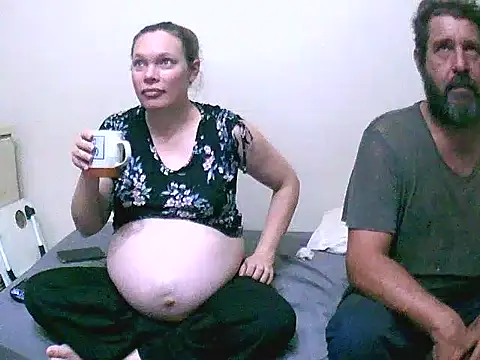 Snapshot of redsparrowXxXx chatting on 10.16.25 redsparrowXxXx online show from 10.16.25