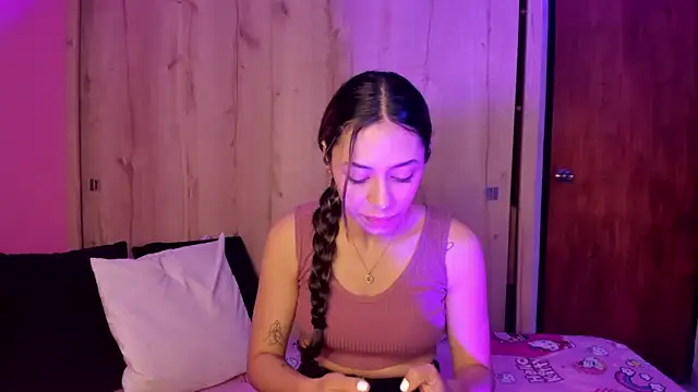 TANIA 06 online show from 05.16.26