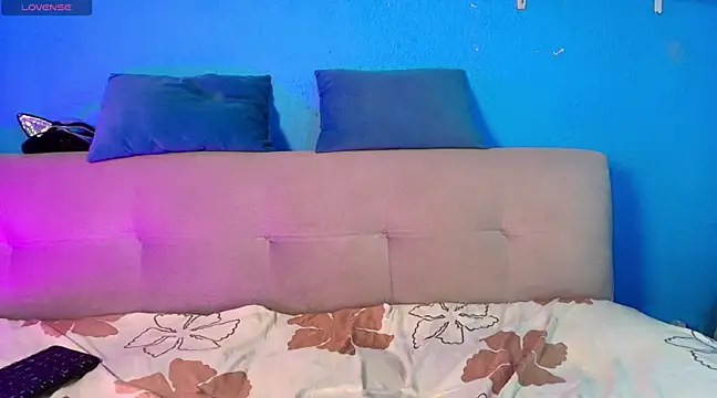 Vicky Miller 05 online show from 02.27.25