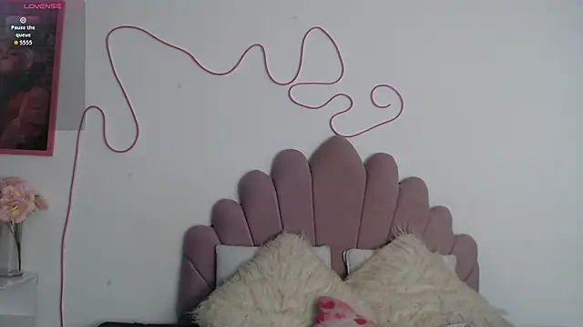 emily-777 online show from 09.17.25