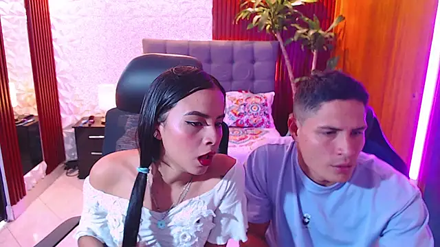 SaraClub JY online show from 02.20.25