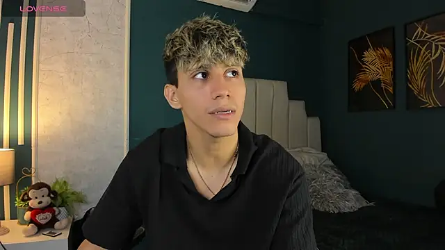 Allex Cano online show from 03.21.25