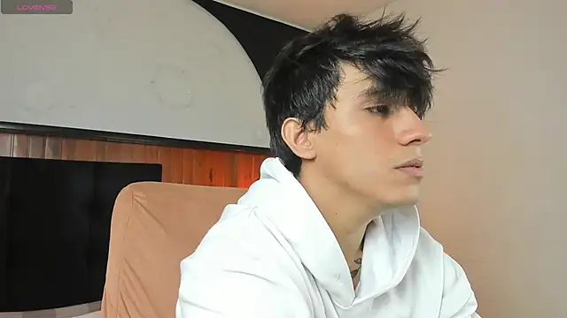 Allex Cano online show from 02.18.26