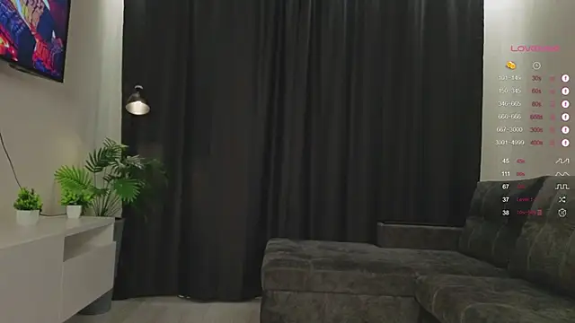 Nerdy Amy online show from 09.27.25