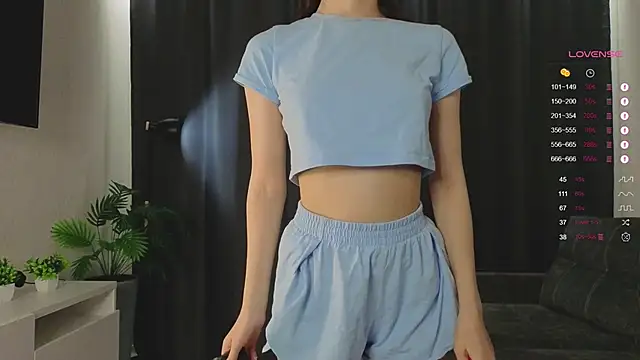 Nerdy Amy online show from 10.03.25