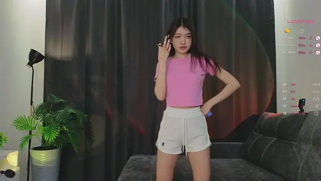 Nerdy Amy online show from 10.26.25