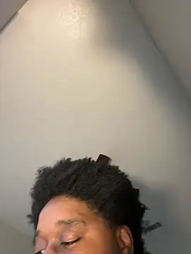 Snapshot of Deshay30 chatting on 01.17.26 Deshay30 online show from 01.17.26