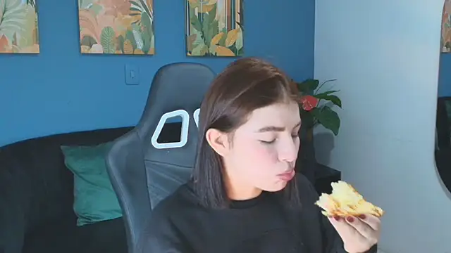 Zamira Taylor online show from 02.07.26