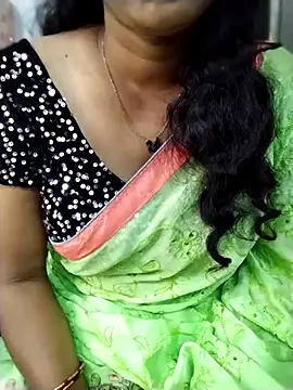 Snapshot of suthas99 chatting on 10.28.25 suthas99 online show from 10.28.25