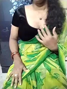 Snapshot of suthas99 chatting on 11.15.25 suthas99 online show from 11.15.25