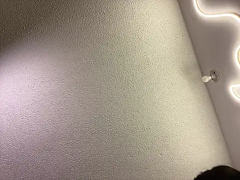 Snapshot of DesireLuxe chatting on 02.22.25 DesireLuxe online show from 02.22.25