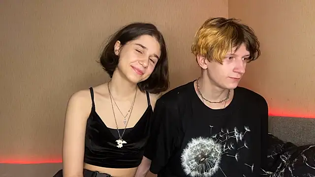 baby lesi online show from 03.15.25