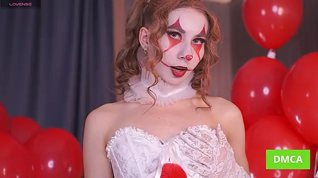 CuteJane  online show from 10.31.25