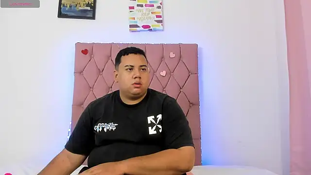 MICHAEL AND SHARON online show from 11.24.25