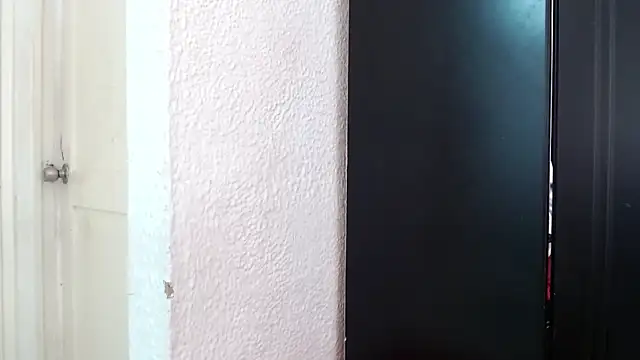 EngelCristaly online show from 02.28.25