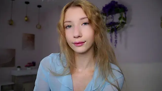 SunnivaCovil online show from 10.26.25