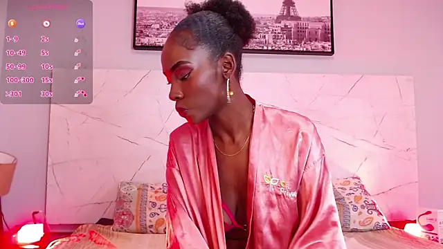 Snapshot of AnnyCampbell chatting on 09.23.25 AnnyCampbell online show from 09.23.25