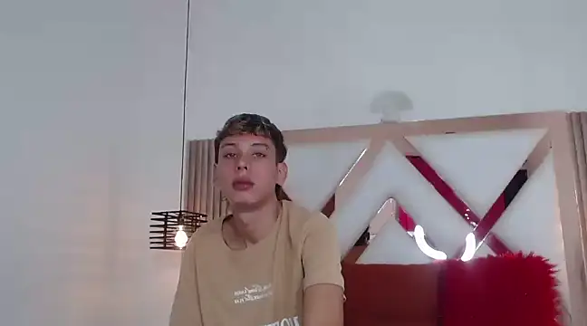 Snapshot of Noahoconor chatting on 02.26.25 Noahoconor online show from 02.26.25