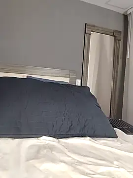 Ashly hills online show from 03.21.25