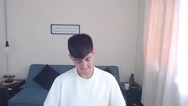 Snapshot of babymaik chatting on 03.11.25 babymaik online show from 03.11.25