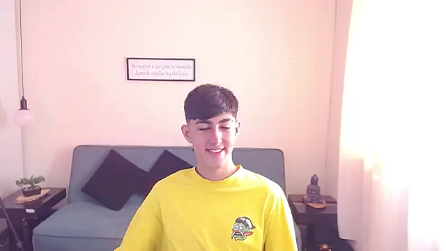 Snapshot of babymaik chatting on 03.22.25 babymaik online show from 03.22.25