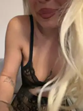 laraaaaaa online show from 06.15.26
