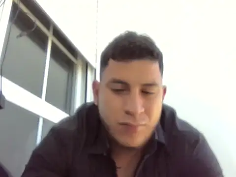 Snapshot of Leandro5523Z chatting on 04.03.26 Leandro5523Z online show from 04.03.26