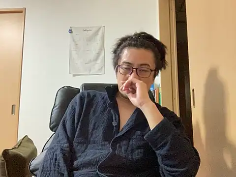 Snapshot of masato1115aa chatting on 10.15.25 masato1115aa online show from 10.15.25