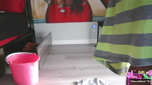 Queenanitadix online show from 04.15.26