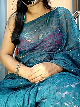 Snapshot of IND9876 chatting on 02.28.25 IND9876 online show from 02.28.25