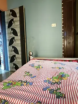 Snapshot of IND9876 chatting on 10.10.25 IND9876 online show from 10.10.25