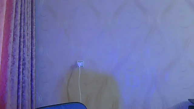 Snapshot of frama666 chatting on 10.26.25 frama666 online show from 10.26.25