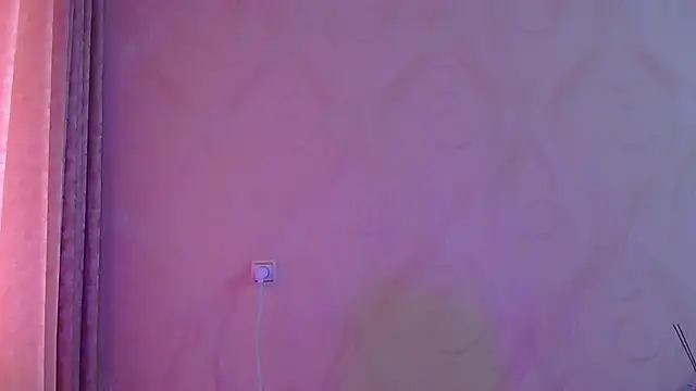 Snapshot of frama666 chatting on 10.27.25 frama666 online show from 10.27.25