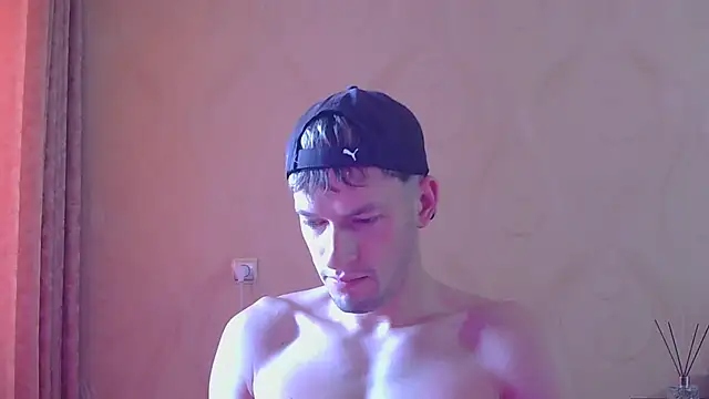 Snapshot of frama666 chatting on 10.31.25 frama666 online show from 10.31.25