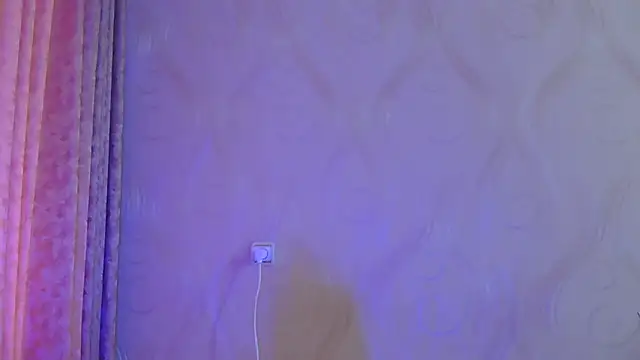 Snapshot of frama666 chatting on 11.21.25 frama666 online show from 11.21.25