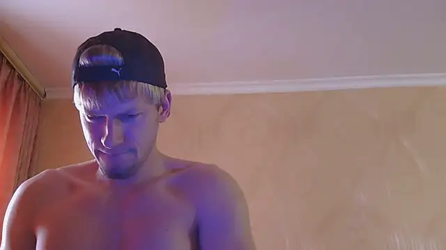Snapshot of frama666 chatting on 05.16.26 frama666 online show from 05.16.26