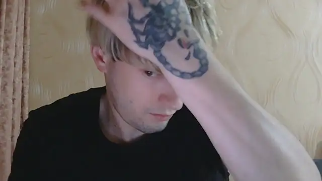 Snapshot of frama666 chatting on 05.19.26 frama666 online show from 05.19.26