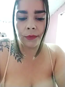 Snapshot of superdaddy009 chatting on 11.20.25 superdaddy009 online show from 11.20.25