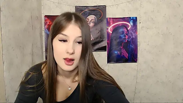 Snapshot of _MiaAngell chatting on 10.05.25 MiaAngell online show from 10.05.25