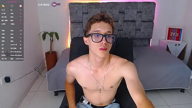 skinny bigcock02 online show from 01.10.26