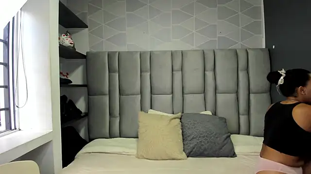 Snapshot of Natasha_rose__ chatting on 09.19.25 Natasha rose online show from 09.19.25