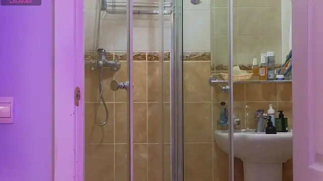 Snapshot of Diana_West chatting on 02.22.25 Diana West online show from 02.22.25