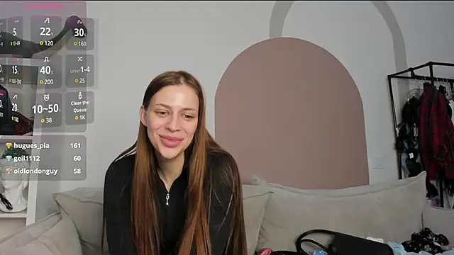 Snapshot of Diana_West chatting on 03.05.25 Diana West online show from 03.05.25