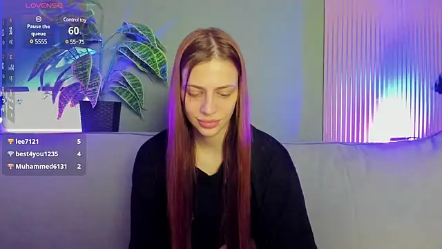 Snapshot of Diana_West chatting on 03.06.25 Diana West online show from 03.06.25