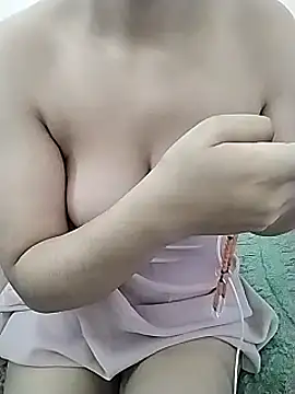 Snapshot of Imanarbik chatting on 02.20.25 Imanarbik online show from 02.20.25