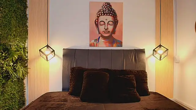 Cassie bloom online show from 12.18.25